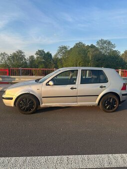 Volkswagen Golf 1.9 SDI 50 kW - 8