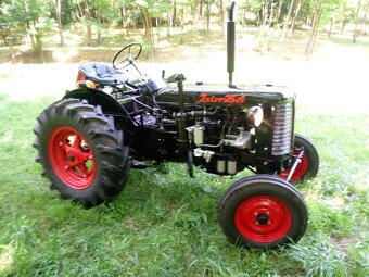 Zetor 25 A - 8