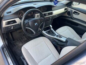 BMW 318D e91 2010 - 8
