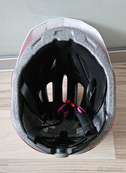 Cyklistická prilba HEAT - 8