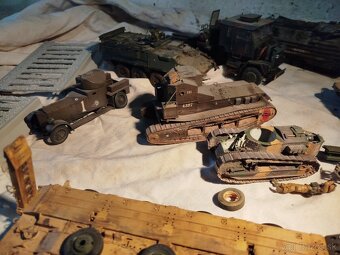 Modely na dioramu - 8