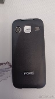 Evolveo telefón - 8