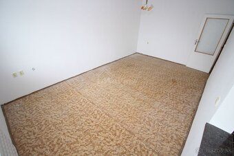 PREDAJ 1 izb BYT 41m2 s balkónom J.Krála Partizánske - 8