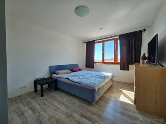 Prenájom 5-izbový rodinný dom v obci Hviezdoslavov. - 8