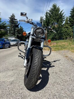 Suzuki Intruder M800 najazdené iba 8200km - 8
