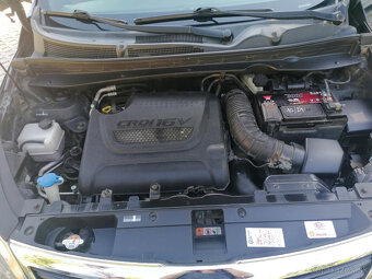 Predam Kia Sportage CRDI 4 x 4 - 8