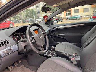 Opel Astra GTC 1.6 benzín 2009, OPC line, Slovenské - 8