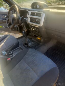 L200 - 8