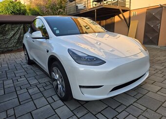 Tesla Model Y Long Range AWD 75kWh 2023 AMD Ryzen - 8