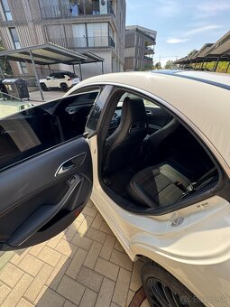 Mercedes-Benz CLA 180 coupe 1.6 turbo - 8