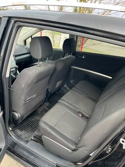 Predám Toyota Corolla verso - 8