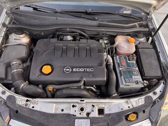 OPEL ASTRA H AUTOMAT - 8