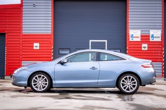 Renault Laguna Coupé 3.0DCi V6 2010 AT/6 - 8