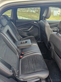 Ford Kuga 2.0TDCi 4x4 ST-Line - 8