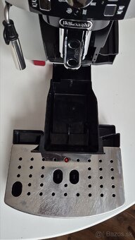 2021 kávovar DeLonghi Magnifica S - 8