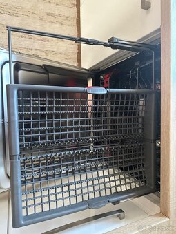 Umývačka riadu Whirlpool model W1030540 PELG v záruke - 8