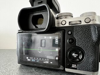 Fujifilm X-T3 a vybava - 8