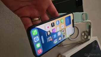 predám apple Iphone 13, 128gb - 8