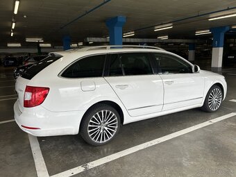 Škoda Superb 2.0TDi Laurin & Klement - 8