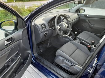 Volkswagen Golf 5 1.6 benzín 75Kw,R.v.2006,Comfort - 8
