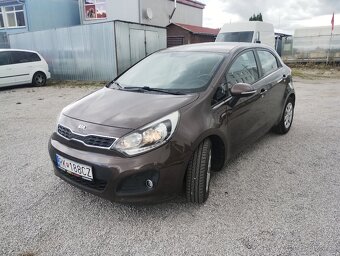 Kia Rio 1.4 CRDi EX - 8