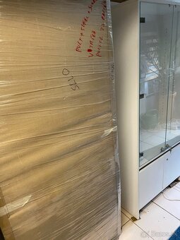 Vytrína presklená s led osvetlením - 8