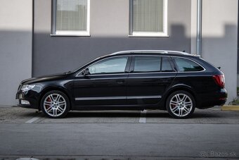Škoda Superb Combi 3.6 FSI 4X4 Elegance - 8