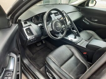 Jaguar E-Pace S AWD 2.0 D 110kW / 150 PS AT/9 4x4 - 8