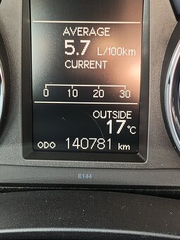 Predam TOYOTA COROLLA 1,4 SDN - 8