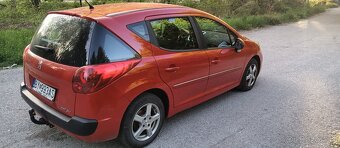 PEUGEOT 207 1.4i COMBI - 8
