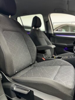 Volkswagen Golf 8 1.5TSI 110kw,Manuál,1Majiteľ,49tis km - 8