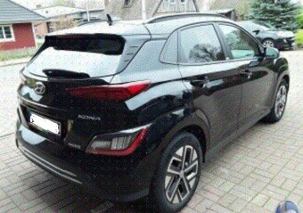 Hyundai Kona electric, 65kW batéria, motor 204Ps, r. v. 2021 - 8