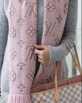 Louis Vuitton teplý šál alebo kašmírová šatka - 8