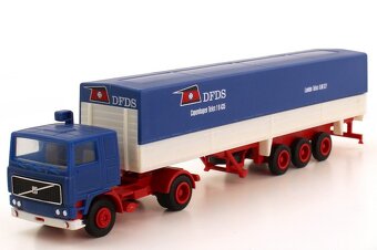 Staré modely nákladných aut v mierke HO 1:87 - 8