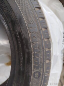 Zimné pneumatiky 215/60 R17 C 2x2 - 8