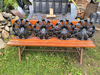 Zimné Bridgestone 205x60 R16 - 8