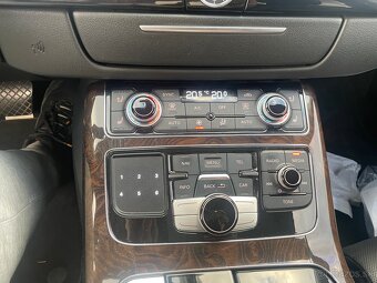 Audi A8Long - 8