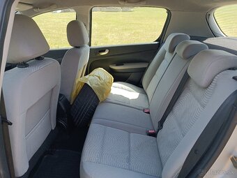 Peugeot 307 - 8