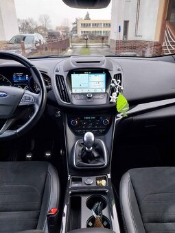 Ford Kuga ST Line - 8