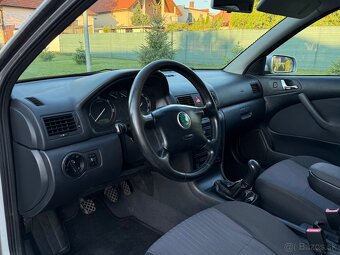 Škoda Octavia Combi 1.9 TDI 81kW Elegance - 8