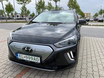 Hyundai Ioniq - 100kw elektromobil - 8