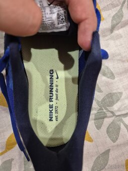 Nike Structure 25 - 8