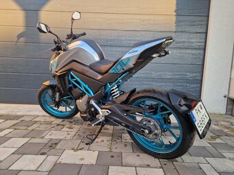 CF Moto 300 NK - 8