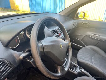 Peugeot 206+ 1.4i - 8