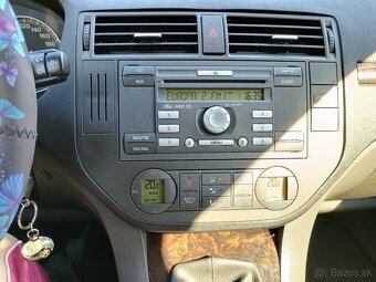 FORD C-MAX - 8