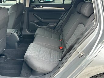 Volkswagen Passat Variant 2.0 TDi DSG 4Motion, r.v.: 2020 - 8