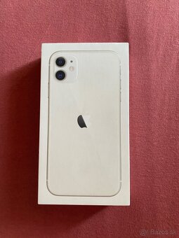 iPhone 11 - 8