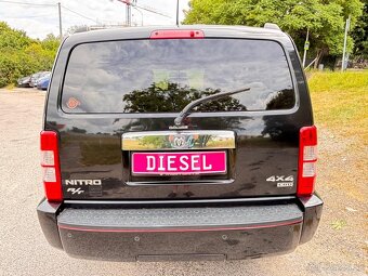 Dodge Nitro 2.8 CRD 4x4,automat - 8