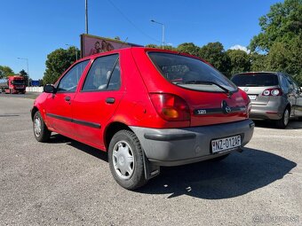 Mazda 121 1.3 benzín, 44kW, MT/5, rok:05.1998. - 8