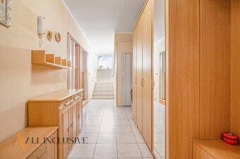 ALL INCLUSIVE | NA PREDAJ POSCHODOVÝ 5-IZBOVÝ RD S PIVNICOU, - 8